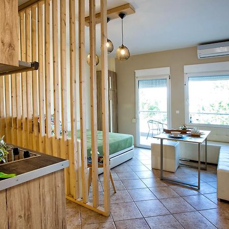 Golden Suites โอฟรีนีออน ภายนอก รูปภาพ