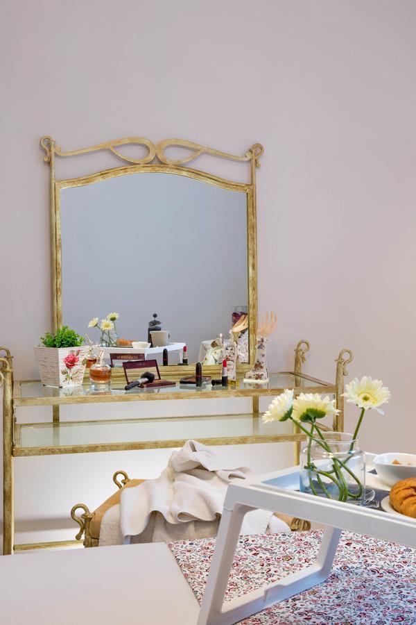 Golden Suites โอฟรีนีออน ภายนอก รูปภาพ