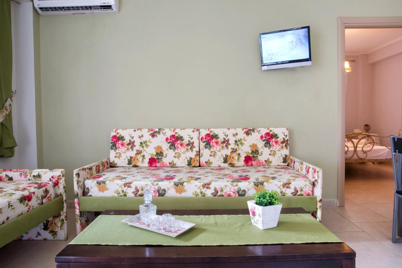 Golden Suites โอฟรีนีออน ภายนอก รูปภาพ