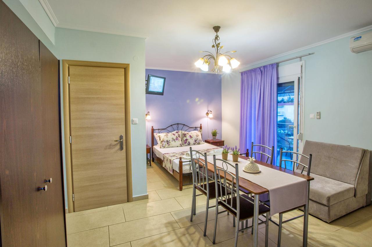 Golden Suites โอฟรีนีออน ภายนอก รูปภาพ