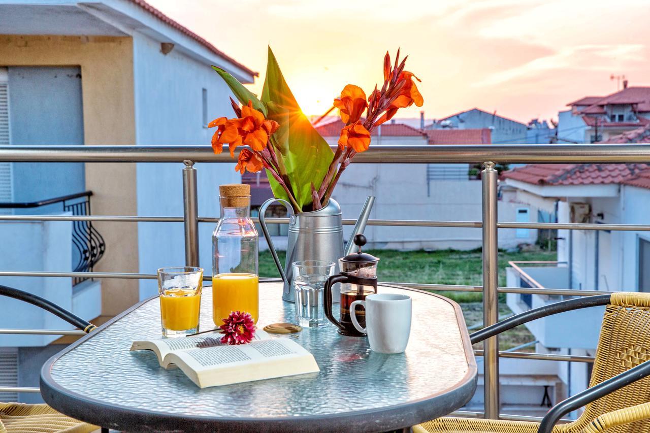 Golden Suites โอฟรีนีออน ภายนอก รูปภาพ