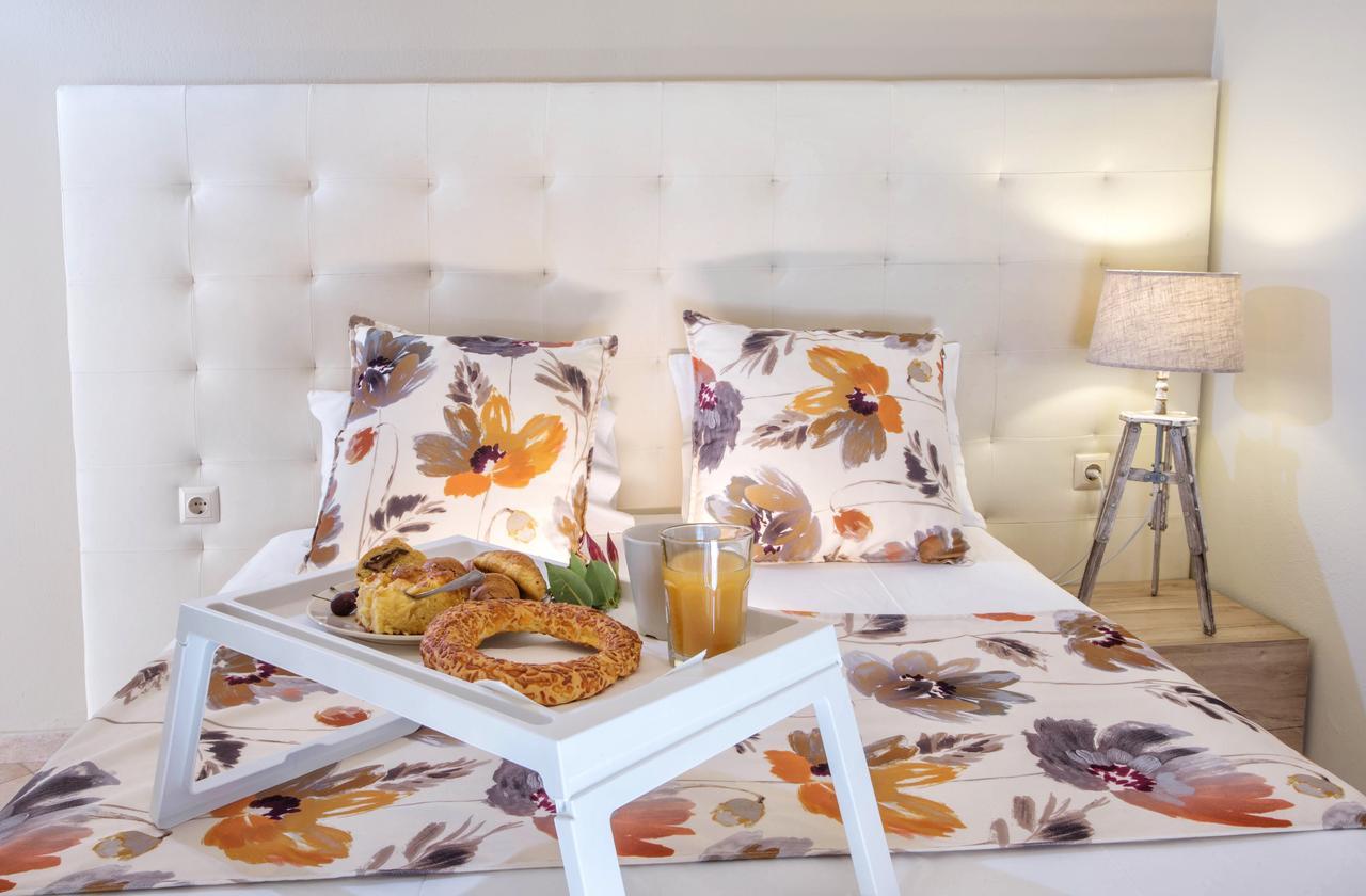 Golden Suites โอฟรีนีออน ภายนอก รูปภาพ