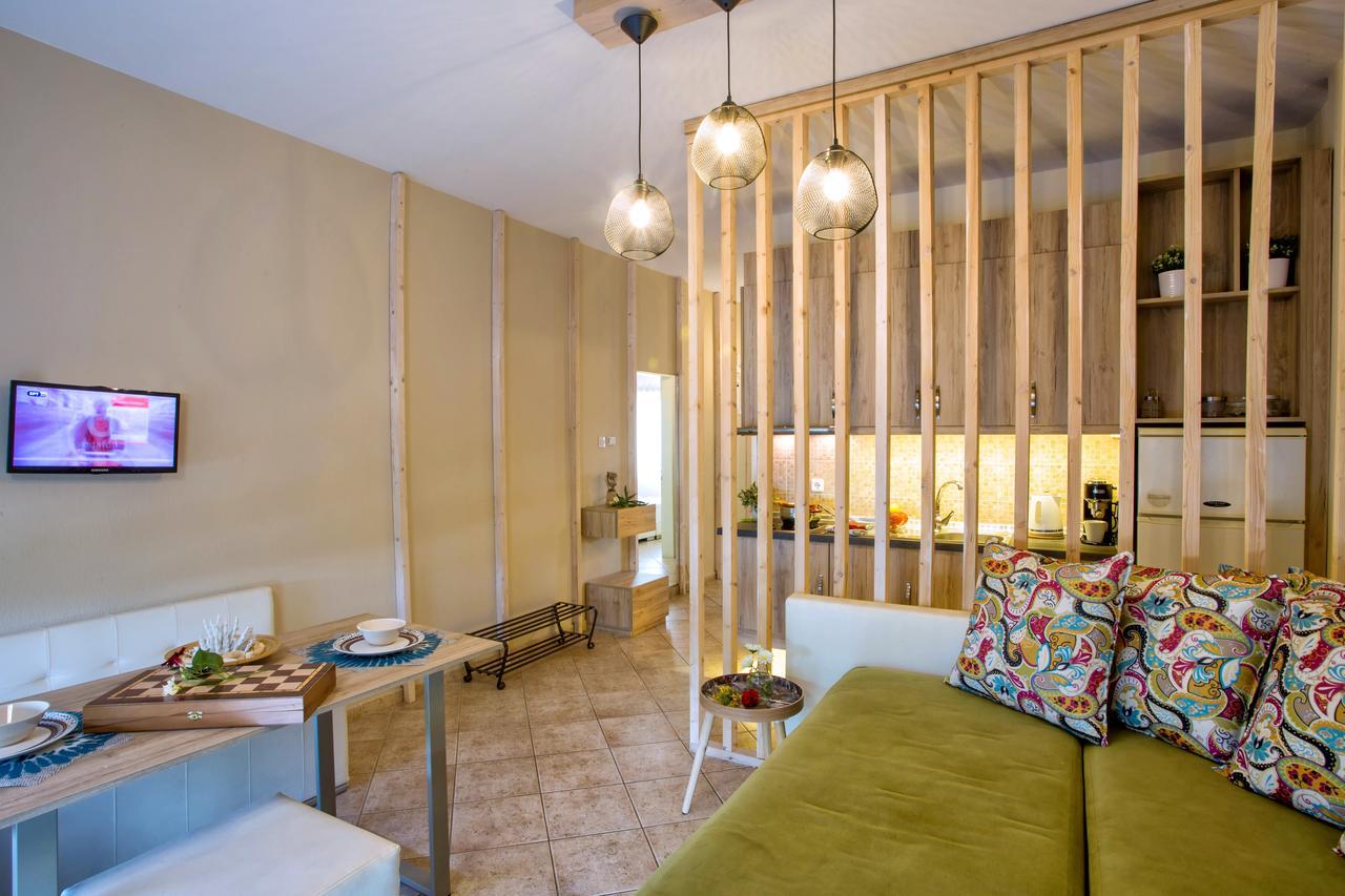 Golden Suites โอฟรีนีออน ภายนอก รูปภาพ
