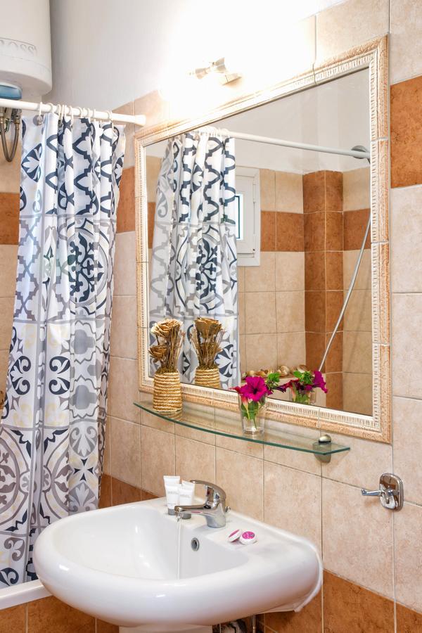 Golden Suites โอฟรีนีออน ภายนอก รูปภาพ
